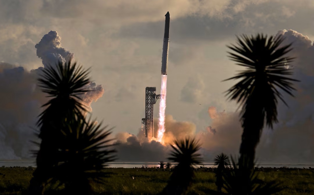 Premieră istorică pentru SpaceX: Starship a ajuns pentru prima dată pe orbită și a lansat noi sateliți Starlink