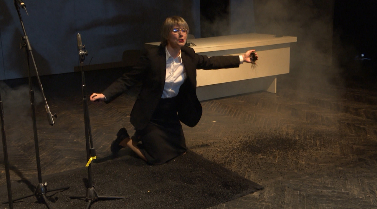 “Disappearing People” brings Anna Politkovskaya’s courage to the Mihai Eminescu Theater stage