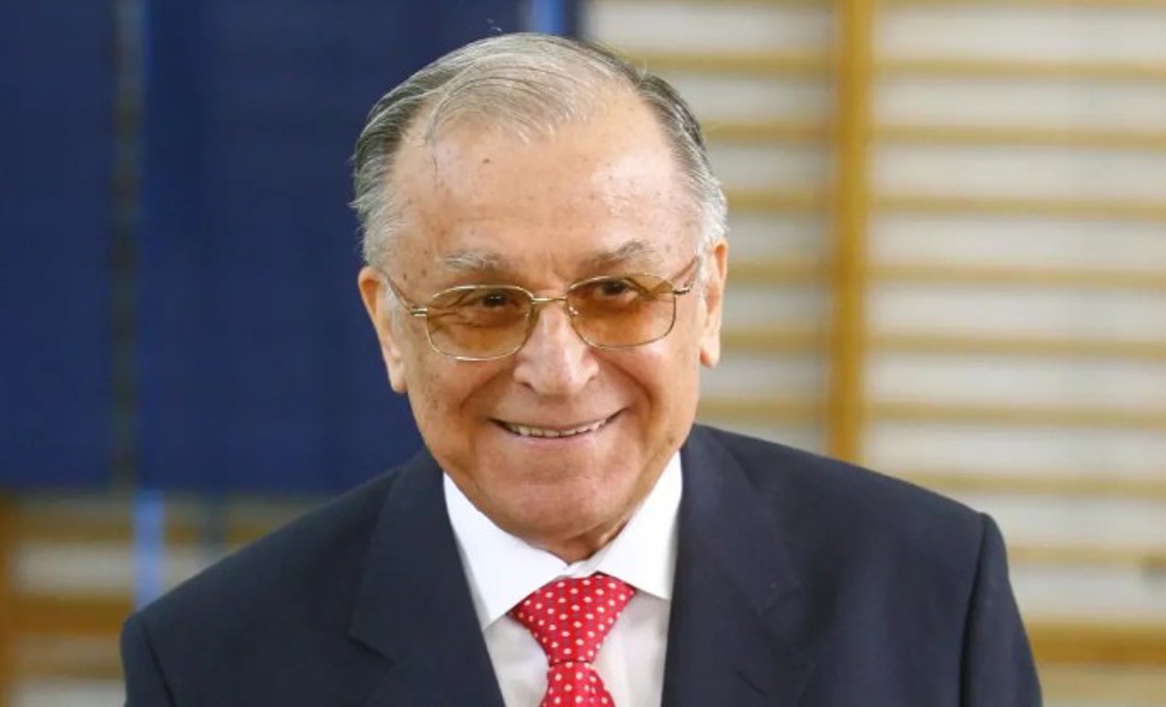 Condoleanțe // Ambasada R. Moldova la București: „Ion Iliescu ‬a jucat un rol ‭important în afirmarea‭ ‬suveranității‭‭,‭ ‬libertății și identității‭‭ noastre ‭‭naționale”