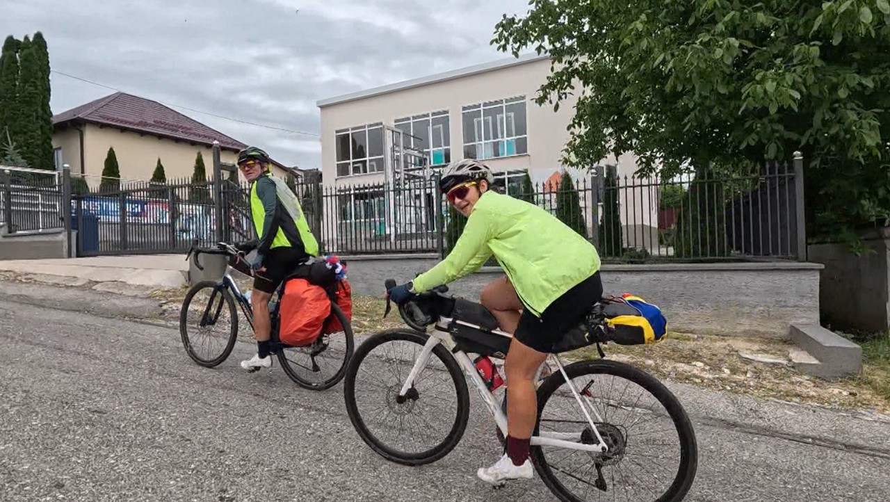 Warm welcome for father and daughter after cycling from France to Moldova