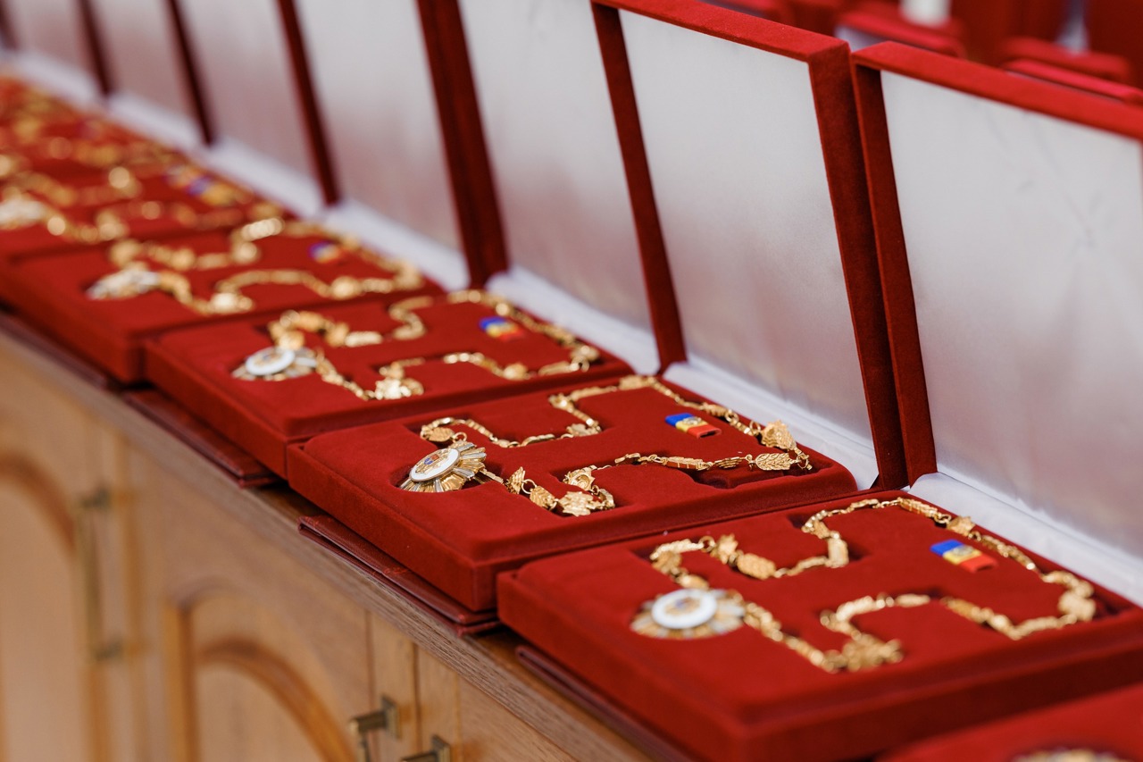 ACHIZIȚII | Cele mai scumpe bunuri, cumpărate de Președinție în 2025