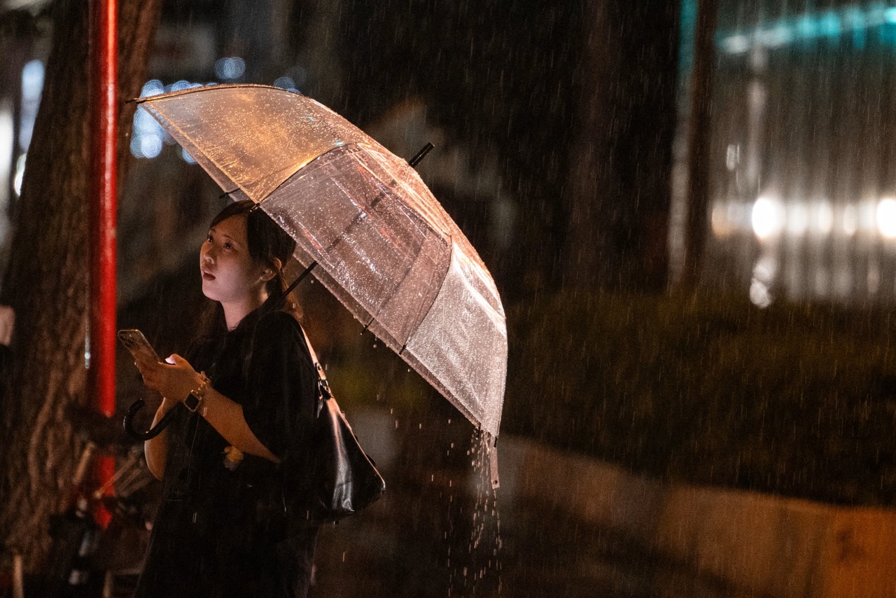 ARecord istoric la Tokyo: Capitala Japoniei se confruntă cu 35 de zile consecutive de precipitații