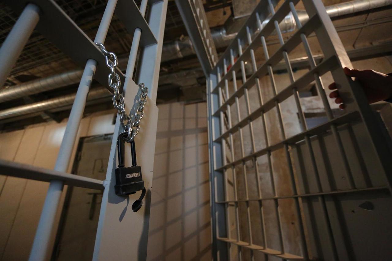 „Novaia Gazeta Europa”: fiecare a zecea persoană inclusă în lista „teroriștilor” din Rusia este minor