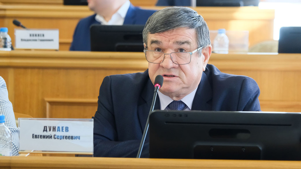 „Să includem 10% pentru furt” în buget: propunerea unui deputat din regiunea Astrahan