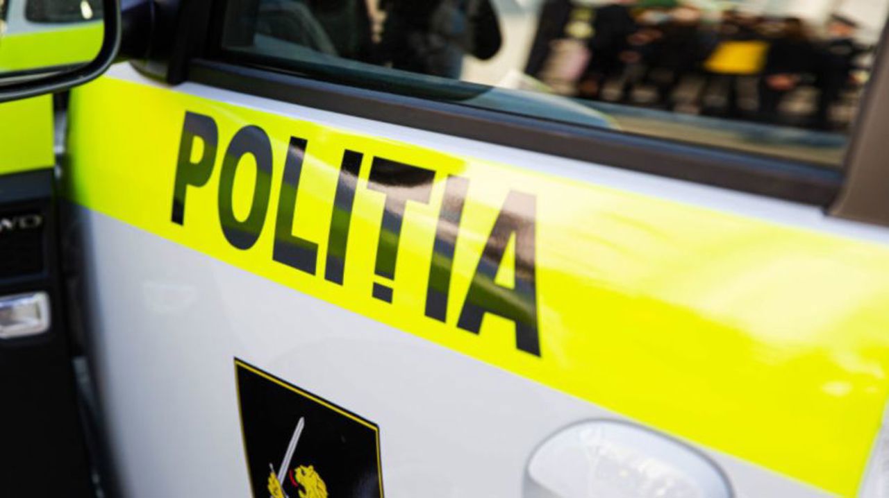 Minoră dispărută după ce a plecat la studii în Edineț. Poliția desfășoară căutări