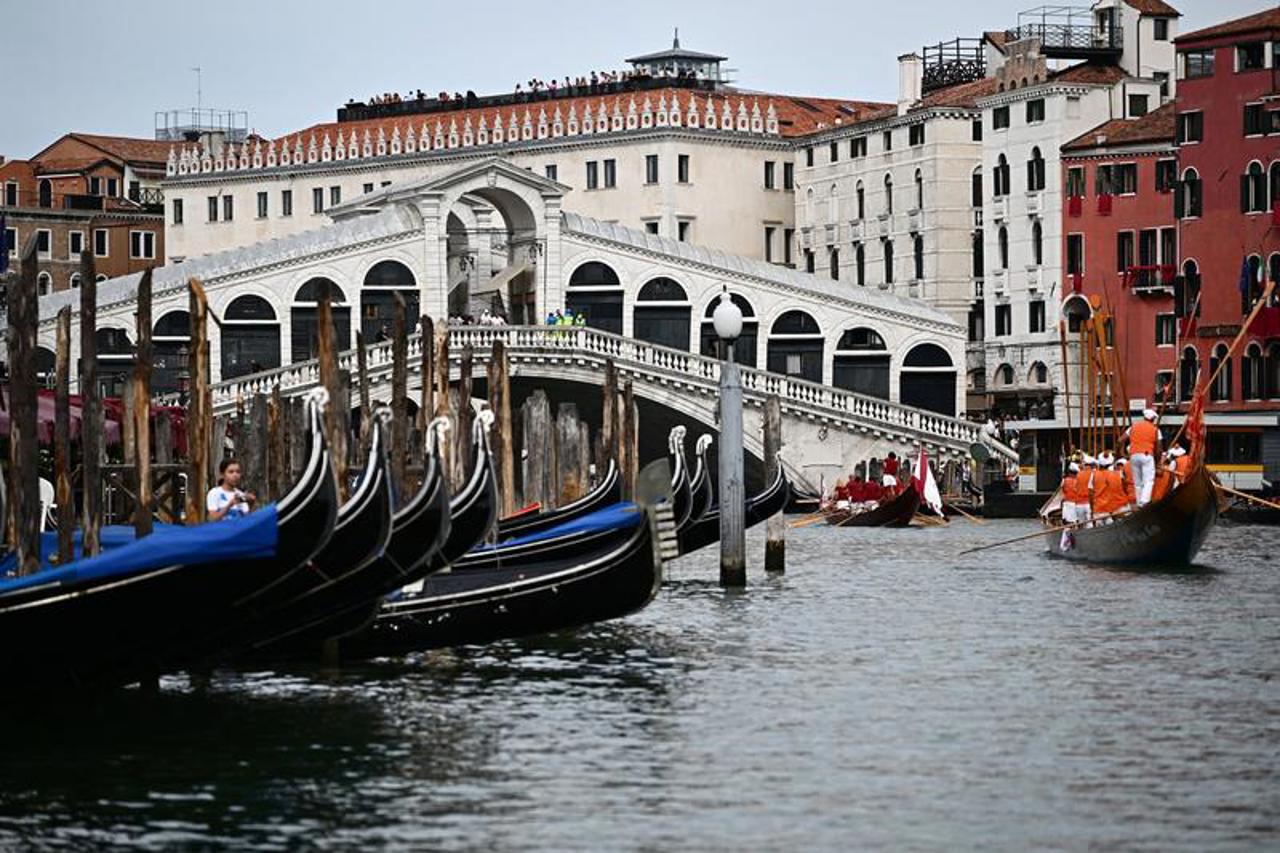 Veneția introduce o taxă de intrare pentru turiștii care vor să viziteze orașul
