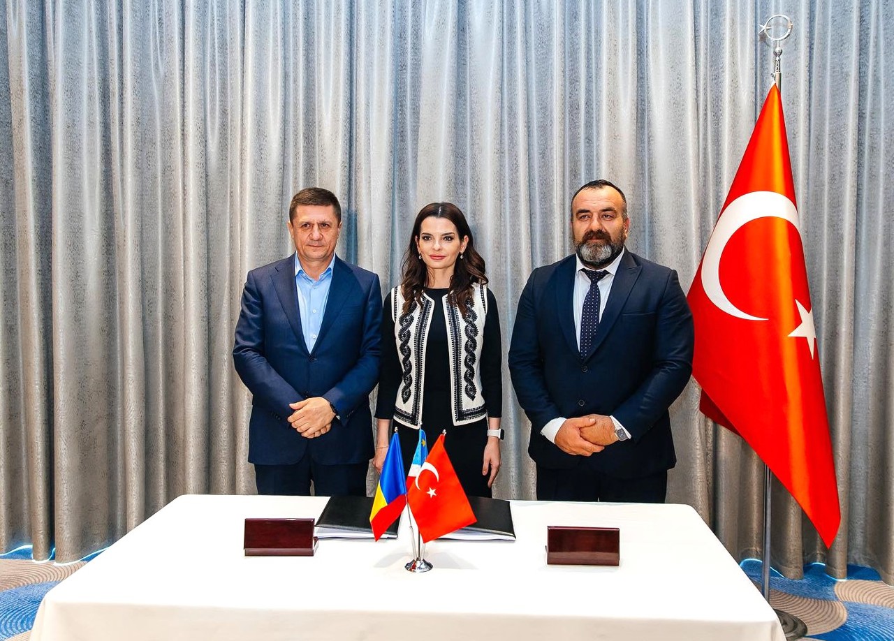 Directorul societății Nordgaz Furnizare, Alexandru Grosu, promite că va aproviziona cu gaz ieftin regiunea găgăuză și Taraclia. Victor Parlicov: „Zgomot mediatic” 