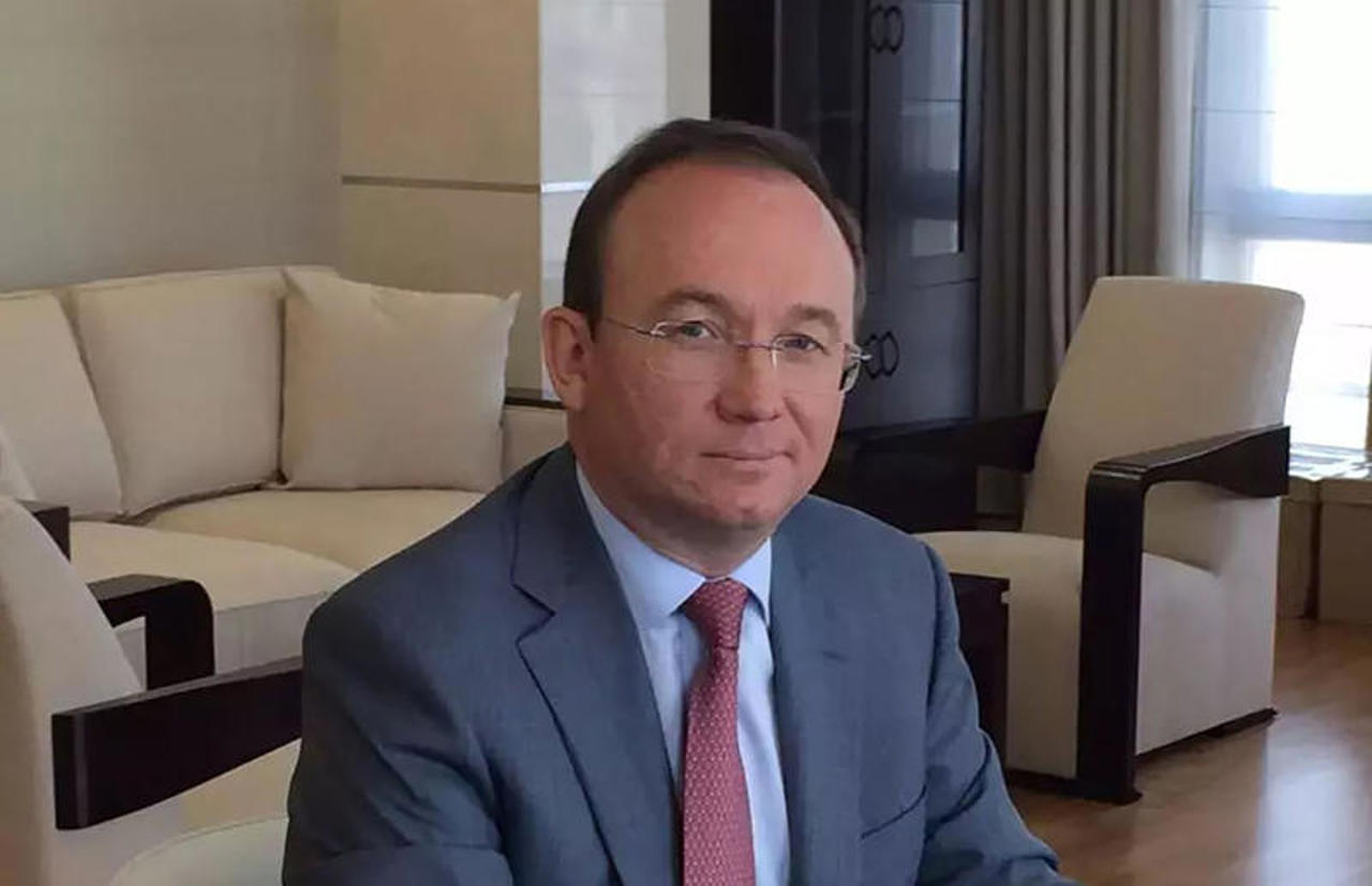 Moarte suspectă la Moscova. Directorul unei companii petroliere, găsit strangulat în biroul său