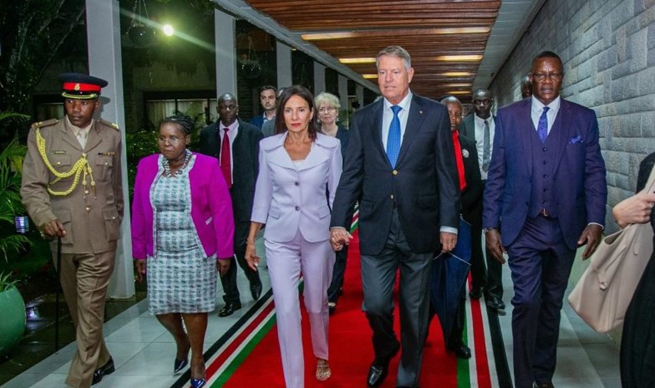 Romanian President arrives in Kenya on first leg of Africa tour