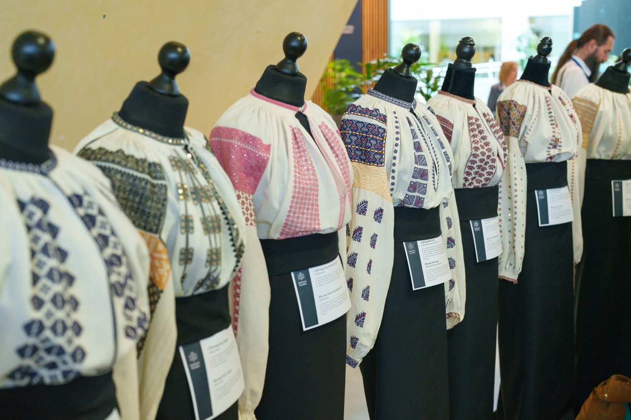 Facebook/Șezătoare Bruxelles