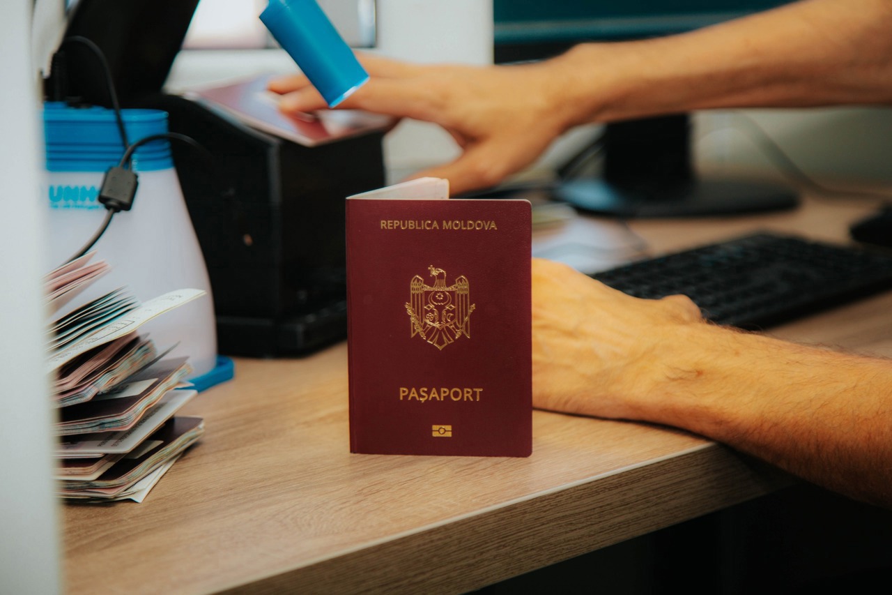 În primii 50 din lume: Cu pașaportul moldovenesc putem călători fără vize în 120 de state, datorită eforturilor diplomatice