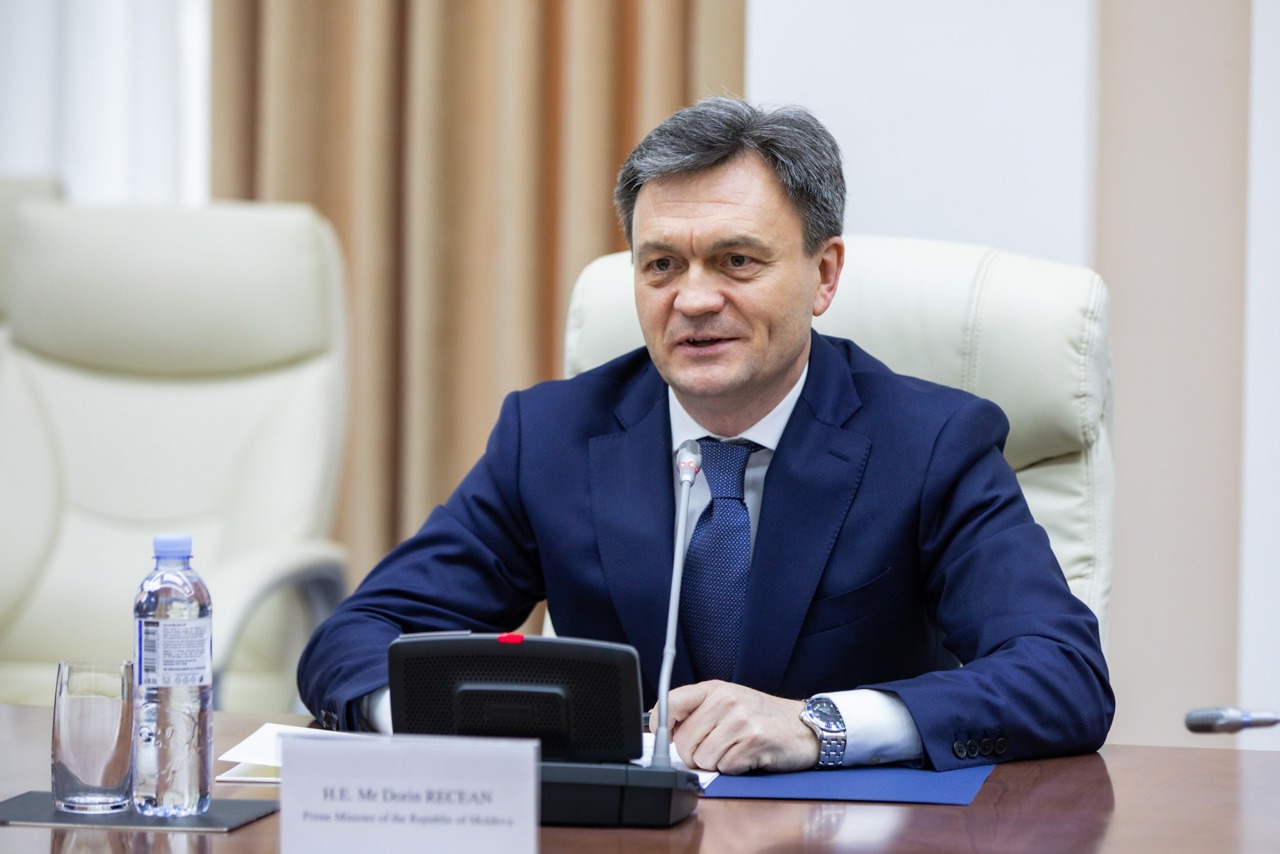 Prime Minister Dorin Recean leaves for Bucharest