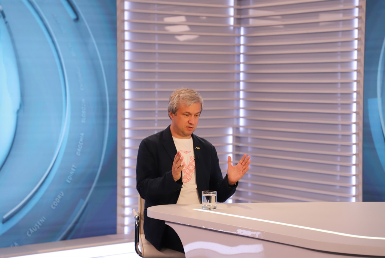 Антон Долин о Молдове: То, что я теперь здесь не чужой, а свой — это, конечно, какое-то чудо