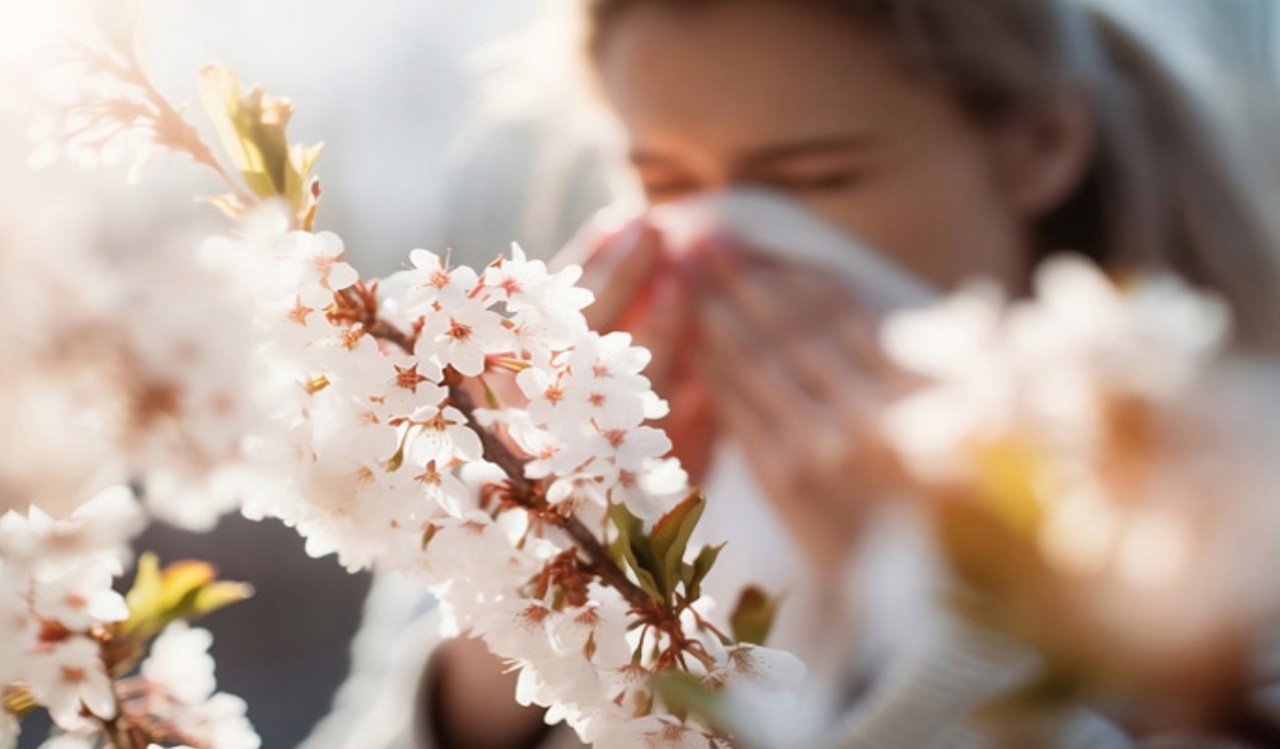 Impactul alergiilor de primăvară asupra sănătății. Sfatul specialistului