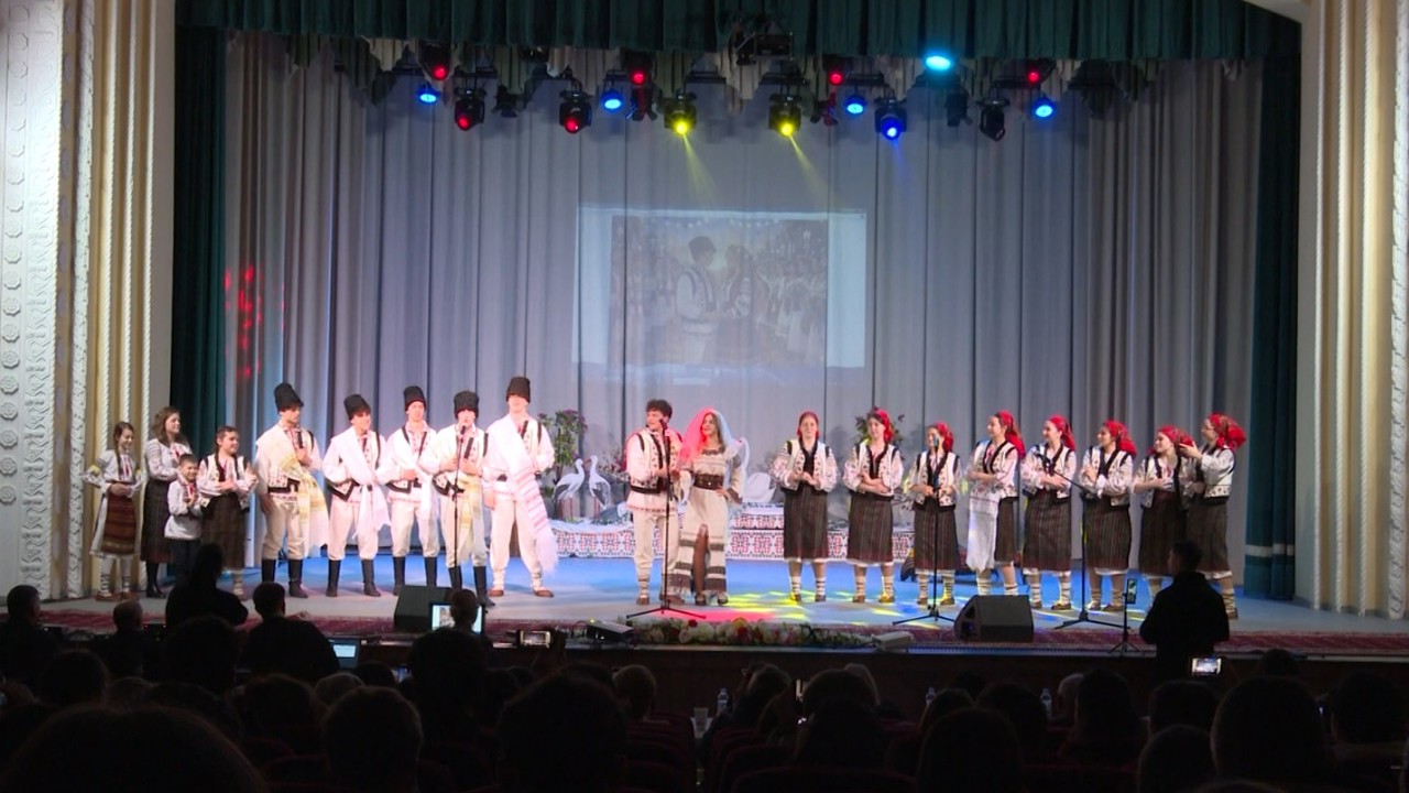 Concurs inedit la Hâncești cu declarații de dragoste, dans și alte probe. Cele mai carismatice cupluri, premiate  