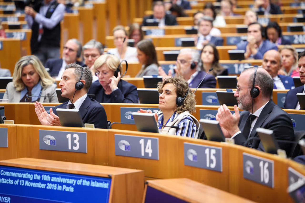 UE își propune o reducere de 90% a emisiilor până în 2040: Parlamentul European a adoptat noul obiectiv climatic 