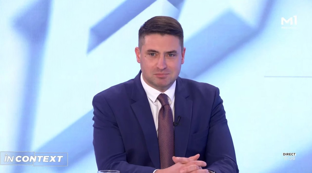 Moldovenii au trimis acasă aproape un miliard de dolari în șase luni. Expert: Provocarea este transformarea remitențelor în investiții  