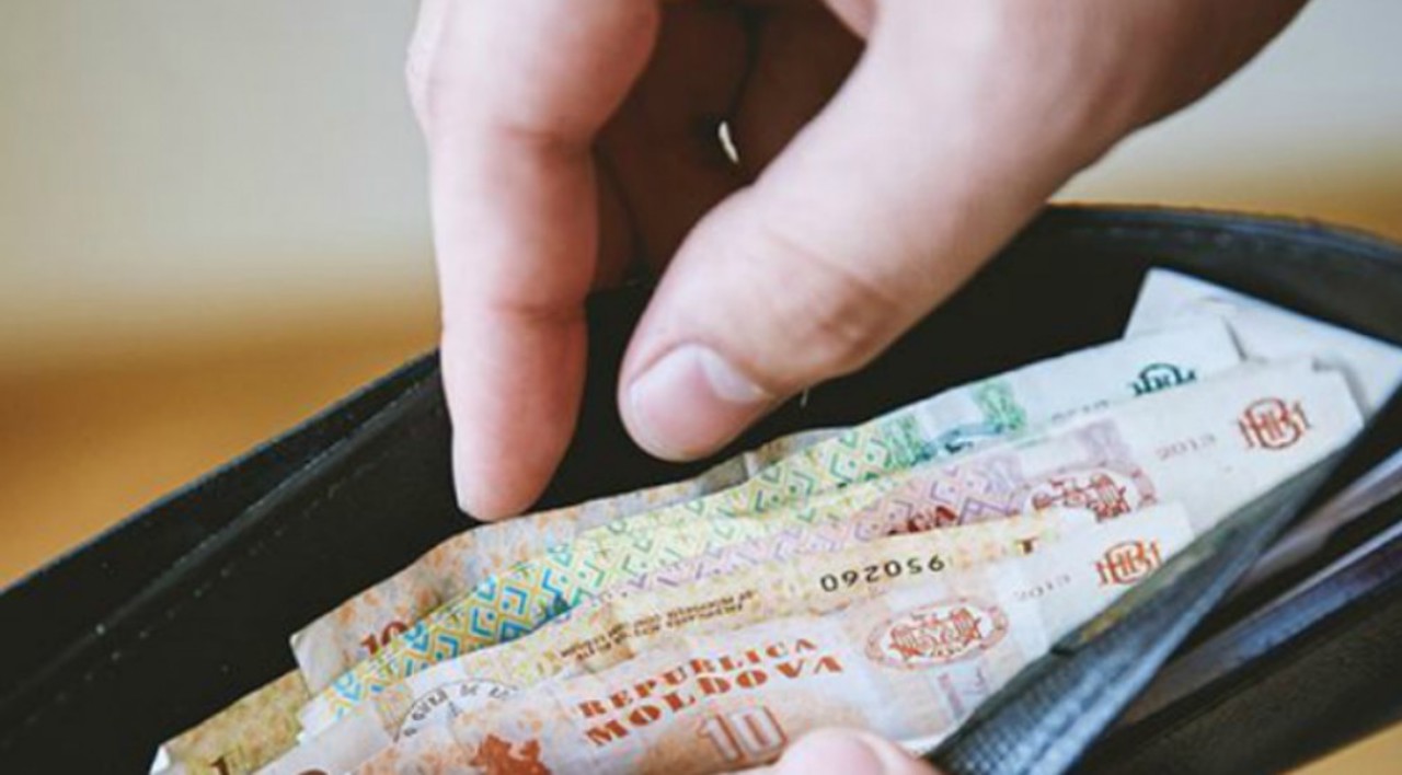 CALCULE | Salariile de pe malul drept al Nistrului, duble față de cele achitate în regiunea transnistreană