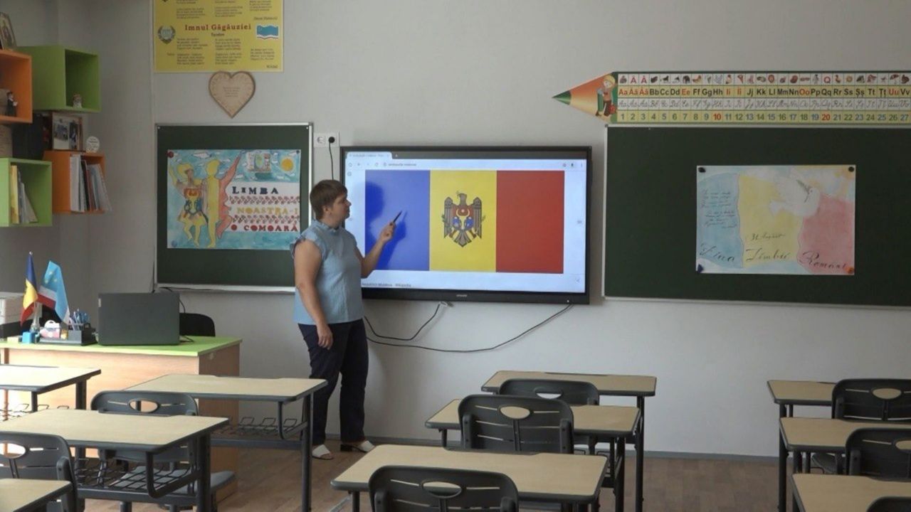Нехватка учителей в школах Гагаузии: директора учебных заведений вынуждены привлекать педагогов из других районов