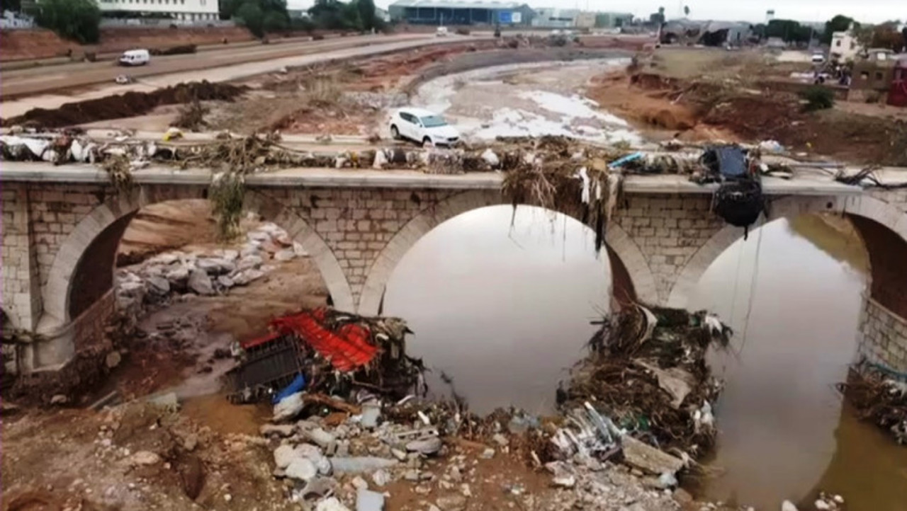 Emergency response efforts underway as floods devastate Spain