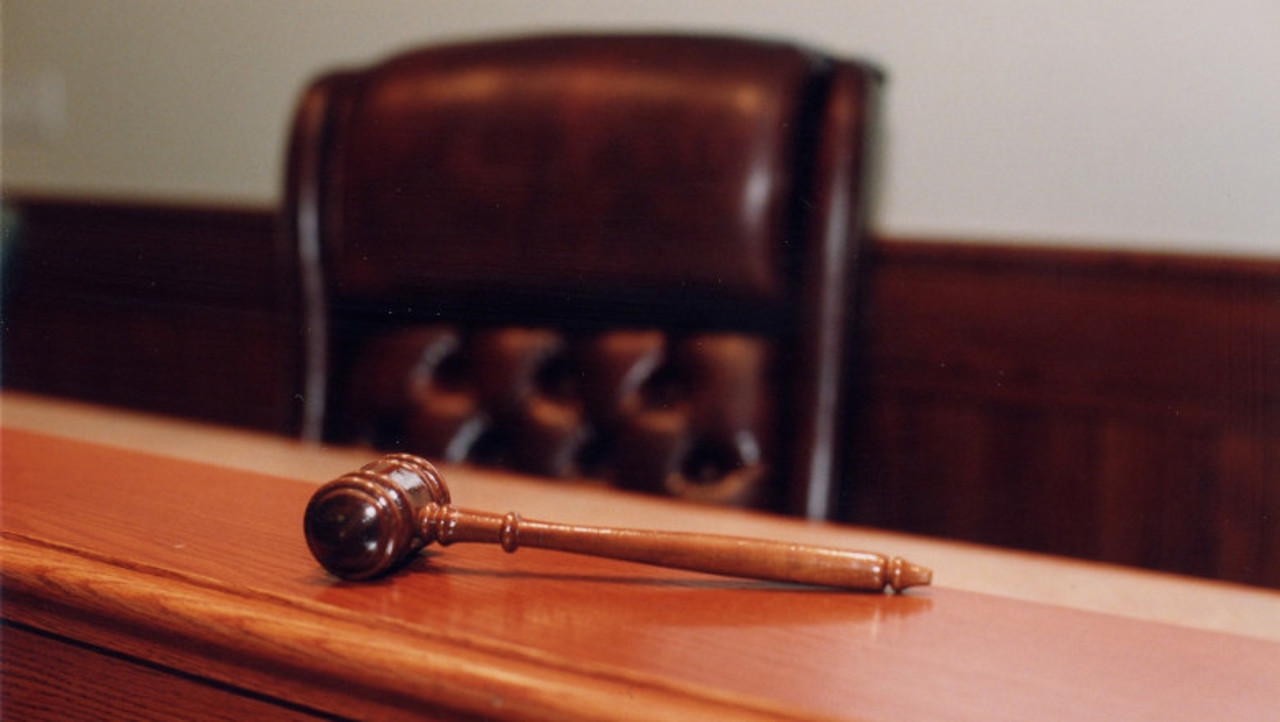 Moldova state to pay judge for illegal firing