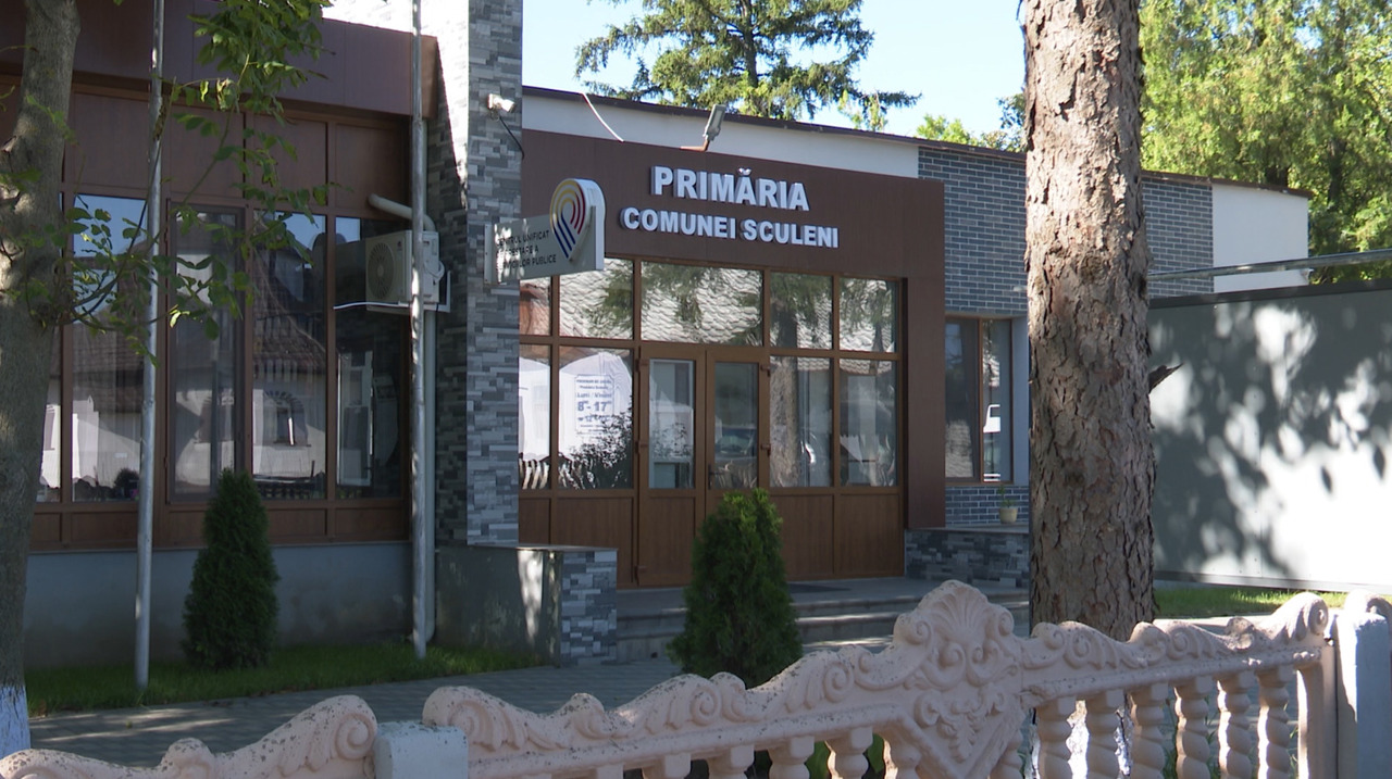 „Am fost sate surori, dar dacă ne-au despărțit...”: Cum se ajută locuitorii din Sculeni, R. Moldova, și cei din Sculeni, România