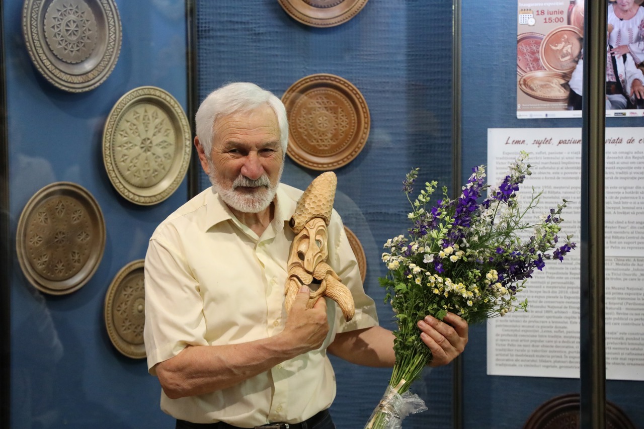 Victor Pelin: Crafting Moldova's heritage in wood