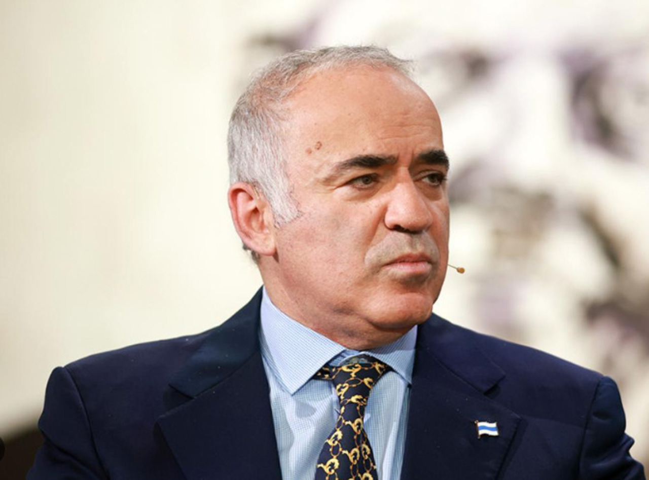 Garry Kasparov: „Tot ce a făcut, face și va face Trump îl ajută pe Putin”