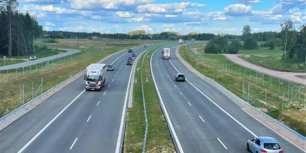 Новая система оплаты дорог для грузового транспорта в Румынии заменит виньетку