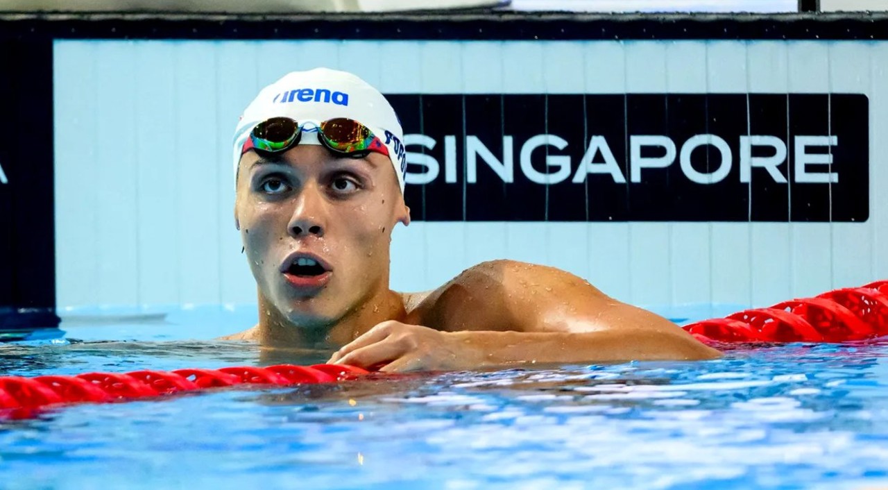 Înotătorul român David Popovici este de neoprit! Sportivul originar din București a devenit din nou campion mondial