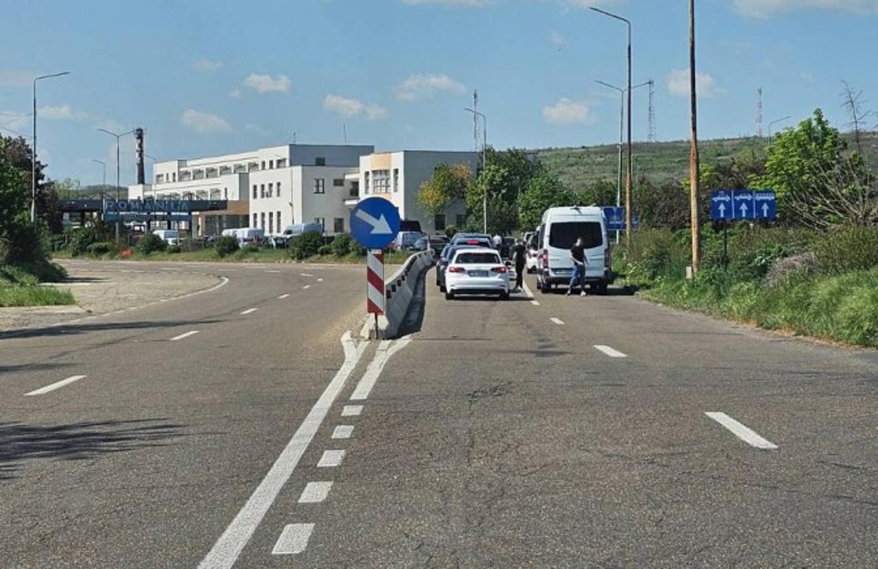 Traficul intens a fost fluidizat. Se circulă fără dificultăți la toate posturile vamale 