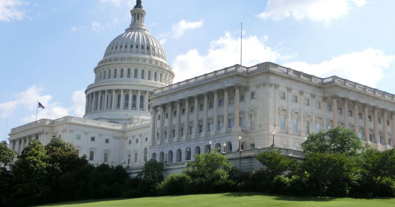 Палата представителей США одобрила законопроект об "адских санкциях" против России. Теперь его направят Трампу