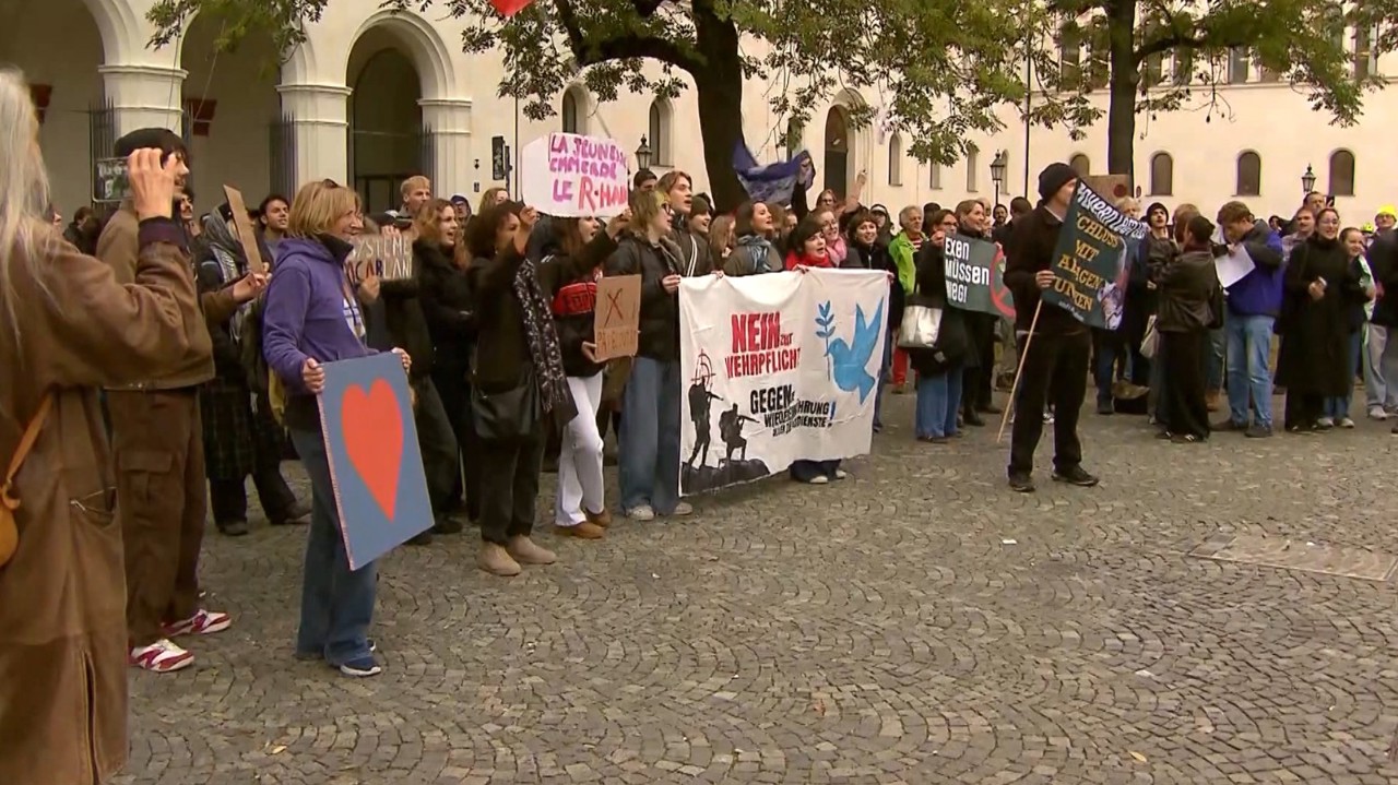 Proteste în mai multe orașe europene: Oamenii cer soluții la problemele care le afectează viața zi de zi 
