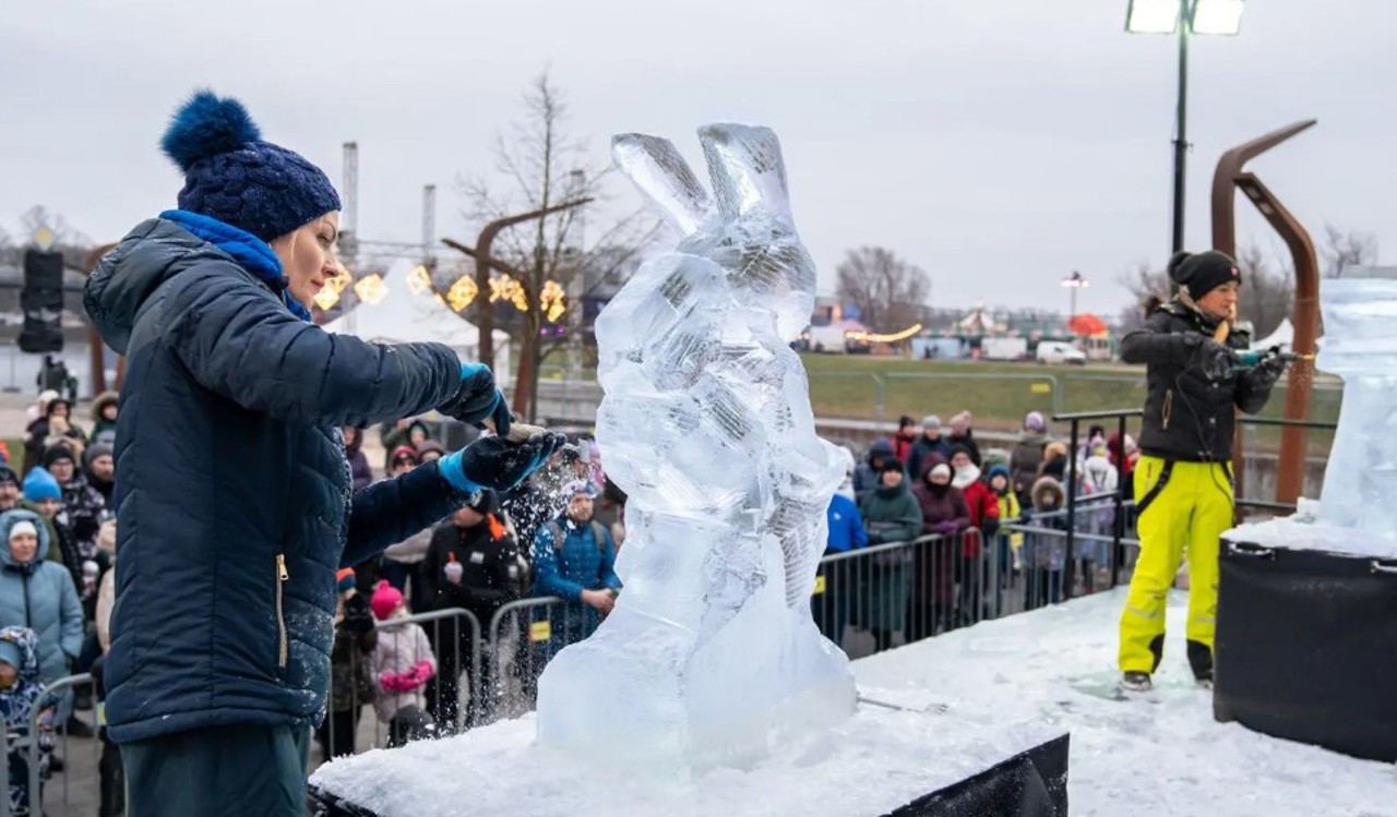 Letonia: Cel „de-al treilea ochi”, la un festival de sculptură în gheață