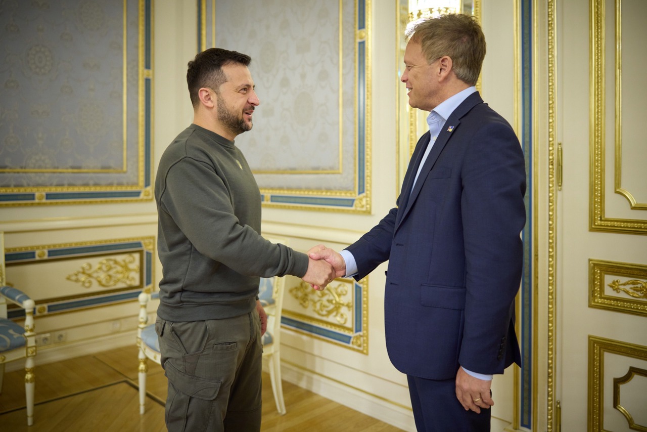 Volodymyr Zelensky met in Kiev with the new British defense secretary