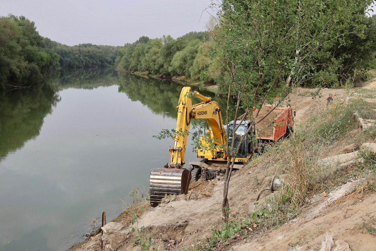 Râuri mai curate în R. Moldova: Peste 40 de kilometri curățați cu circa 50 de milioane de lei