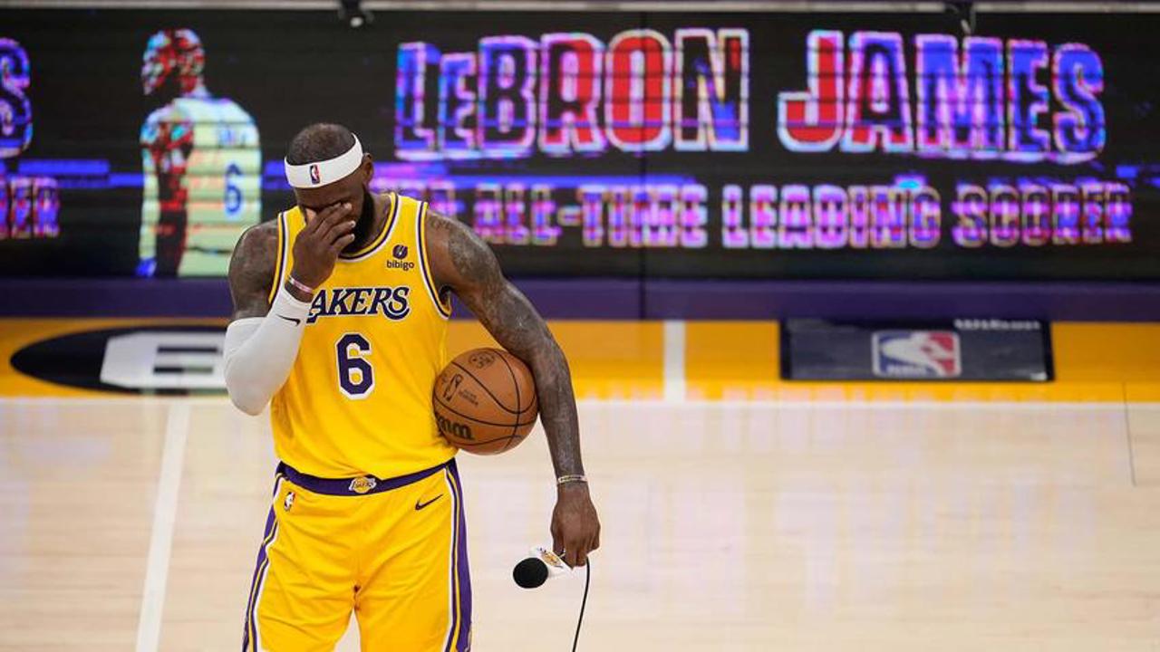 LeBron James departs Los Angeles Lakers for Golden State Warriors