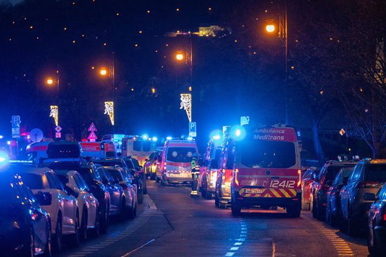 Day of mourning declared  in Prague after the mass shooting