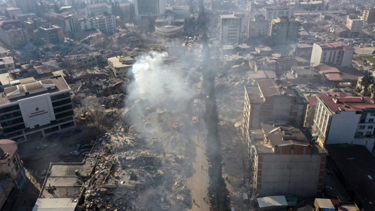 Землетрясения в Турции и Сирии унесли жизни более 33 тысяч человек. Риск возникновения вспышек эпидемий в пострадавших районах - возрастает