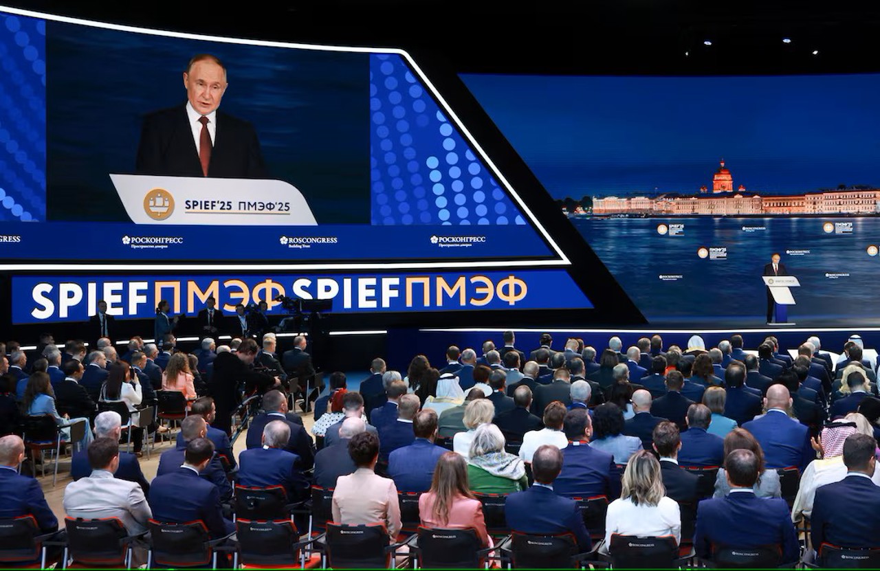 Vladimir Putin, la Forumul de la Sankt Petersburg: „Toată Ucraina este a noastră”