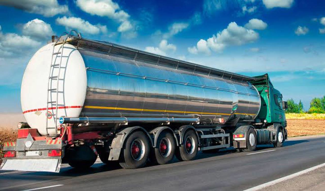 Stocurile de carburanți, în creștere. Ministerul Energiei anunță importuri masive în ultimele patru zile