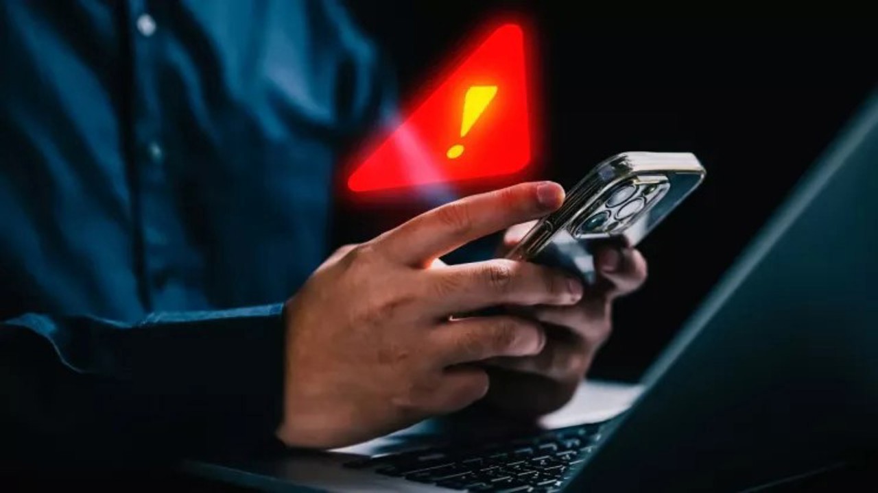 Securitatea în mediul online: Capcanele ascunse din internet și modul în care ne putem proteja datele