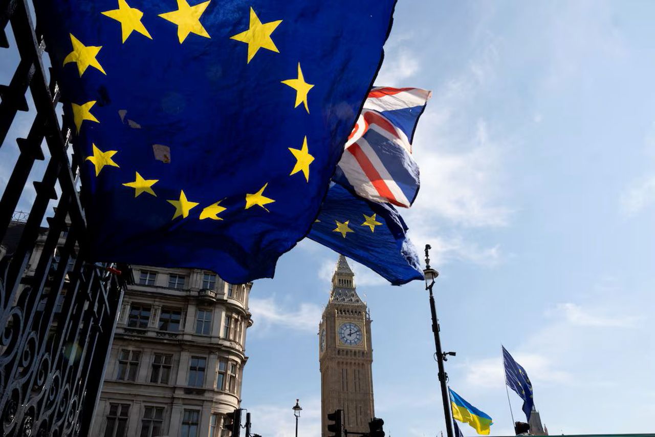 UE și Regatul Unit au ajuns la un acord provizoriu înainte de summit, afirmă oficialii UE
