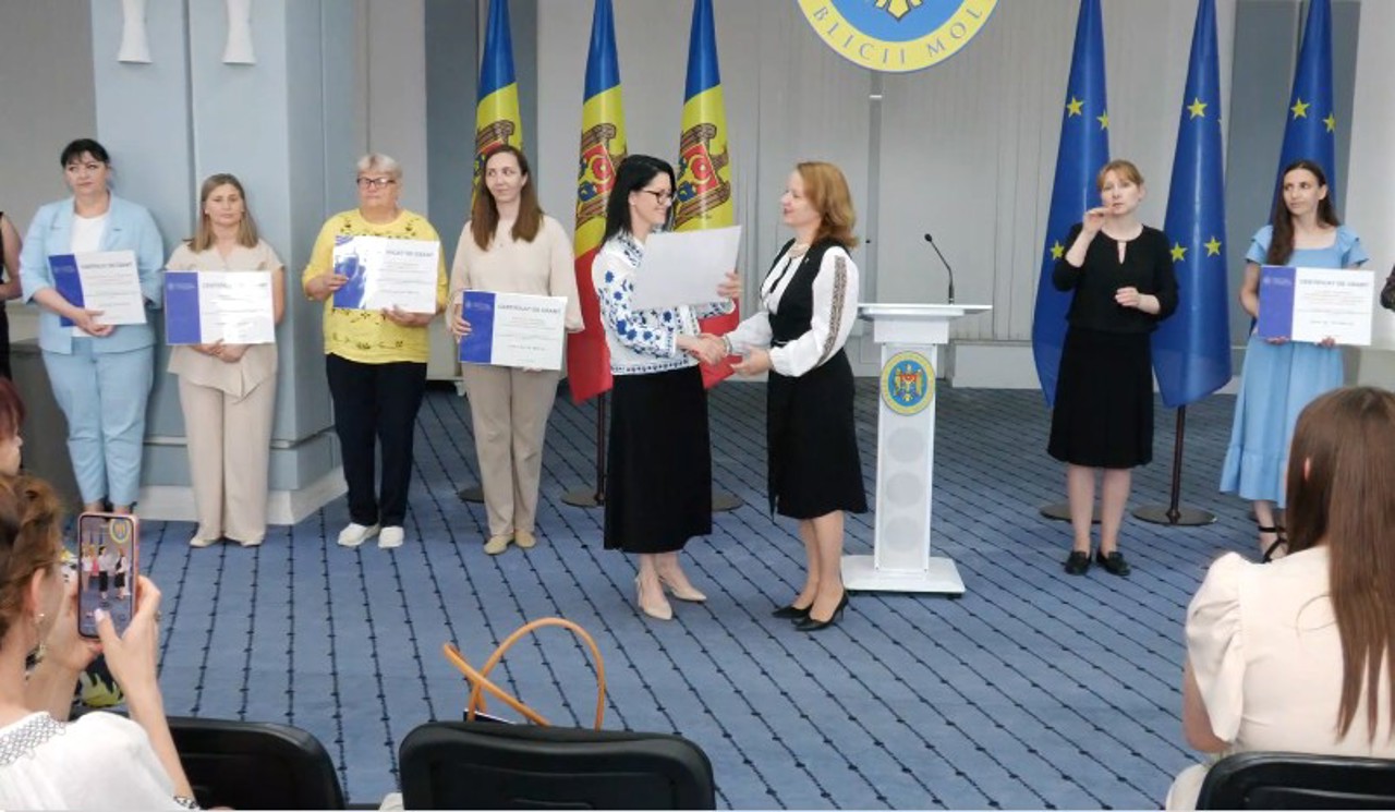 Doubled budget for active aging: MMPS awards grants of one million lei