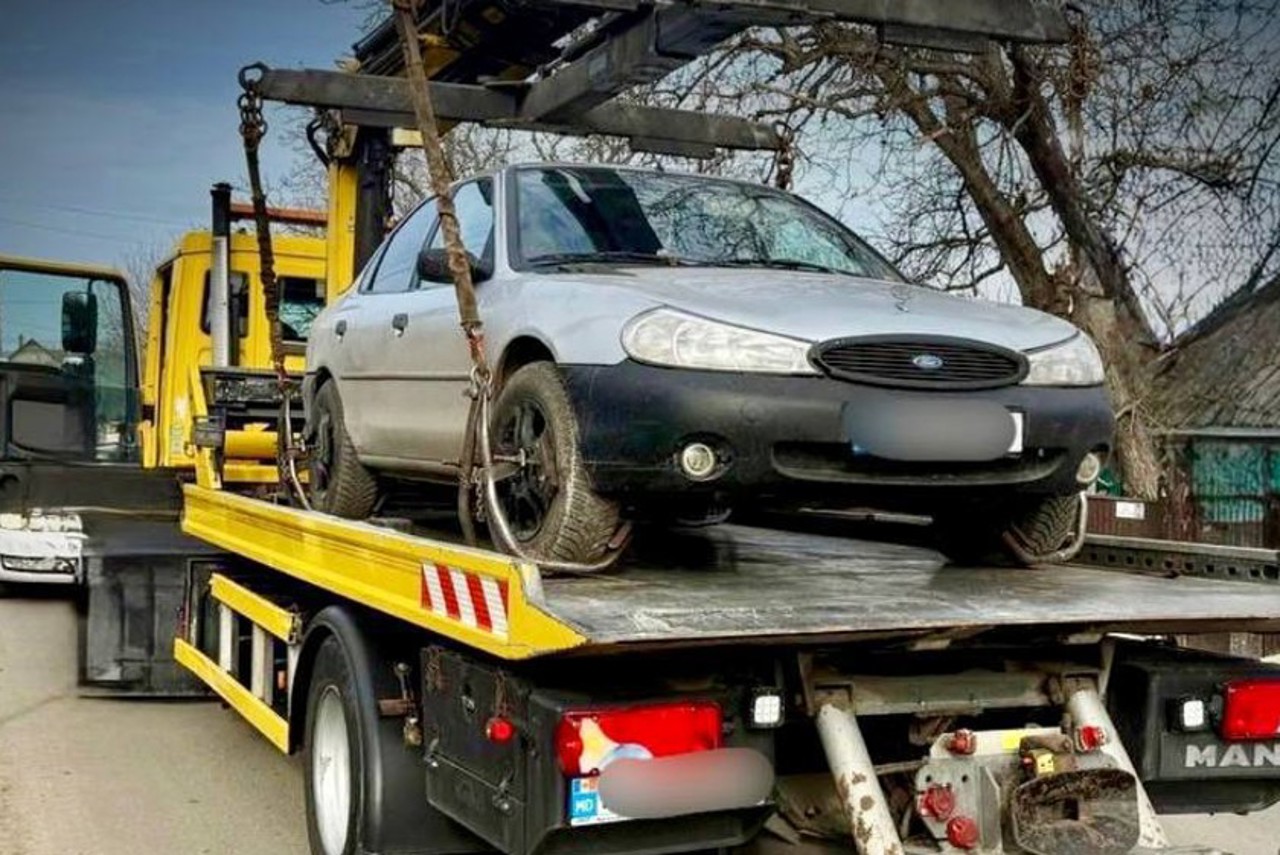 Șofer drogat, surprins în trafic. Riscă o amendă de până la 125 de mii de lei