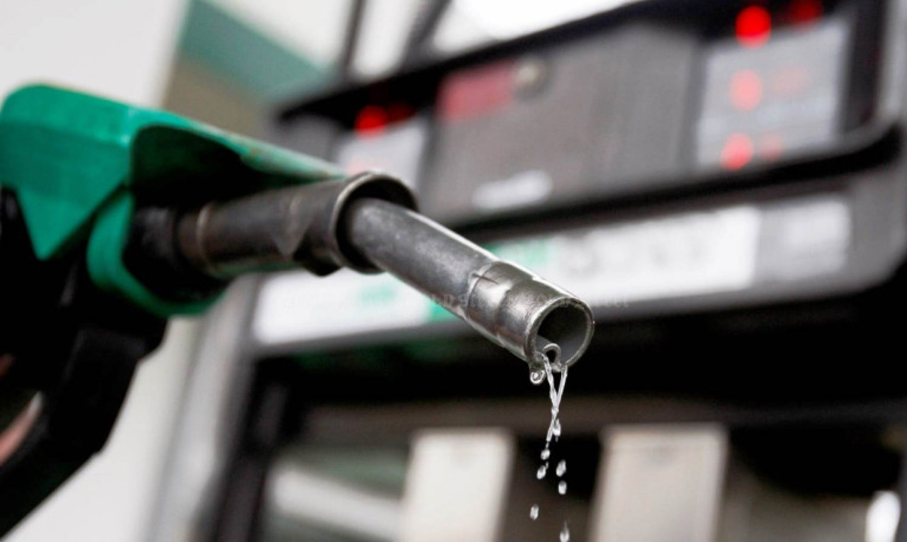Motorina și benzina continuă să se scumpească: Noile prețuri valabile în weekend