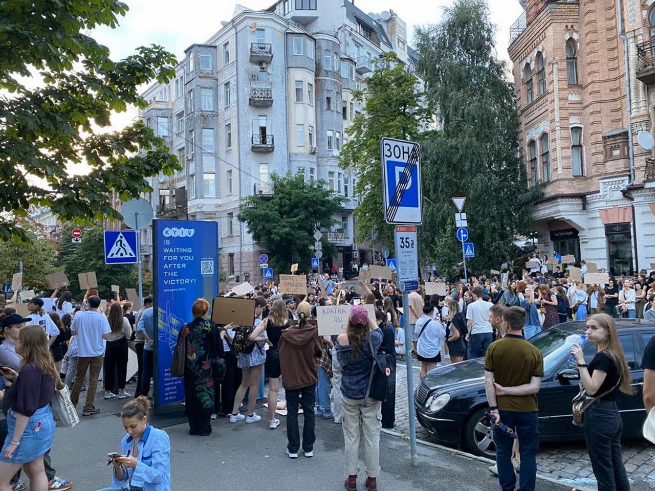 Proteste la Kiev după ce Zelenski a promulgat o lege ce limitează independența agențiilor anticorupție