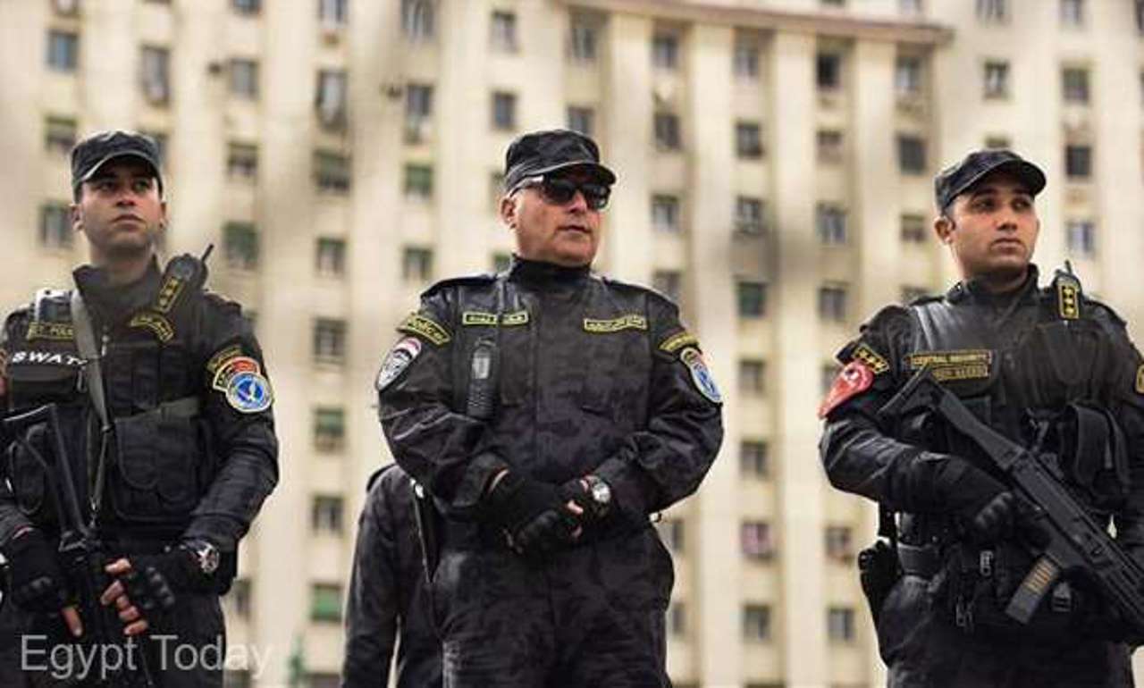 Egipt: Un polițist a ucis doi turiști israelieni și un egiptean