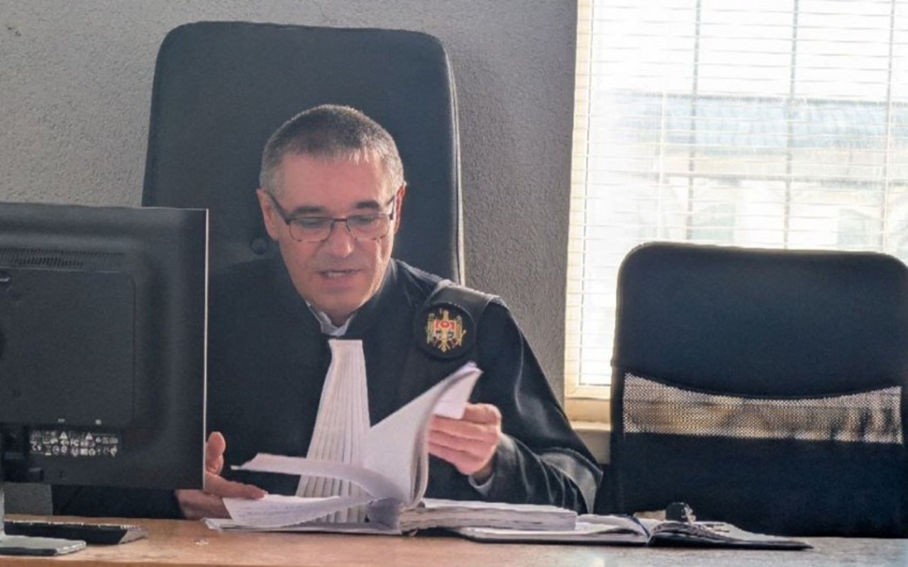 Экс-замглавы СИБ Александру Бэлана приговорили к полутора годам лишения свободы