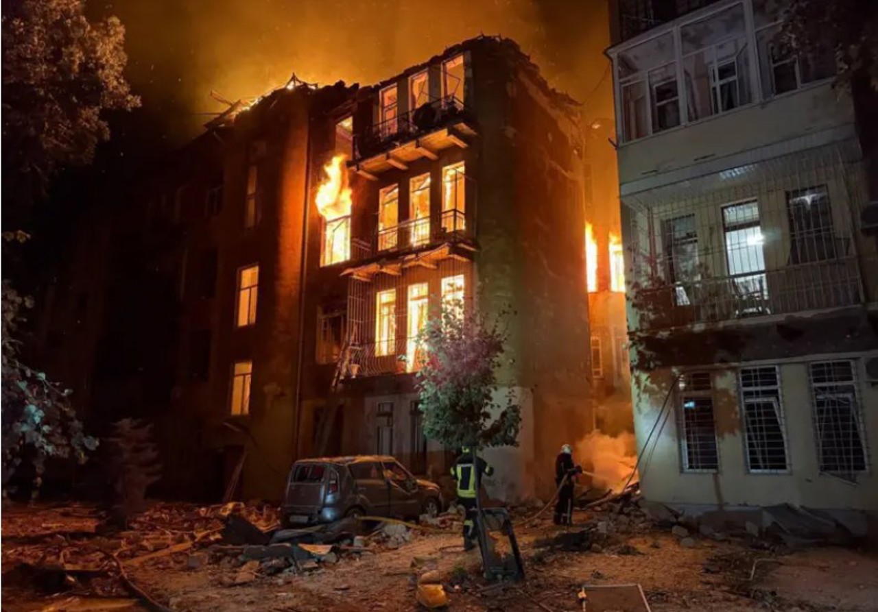 Массированная атака беспилотников на Одессу и Харьков: есть погибший и пострадавшие, разрушены дома